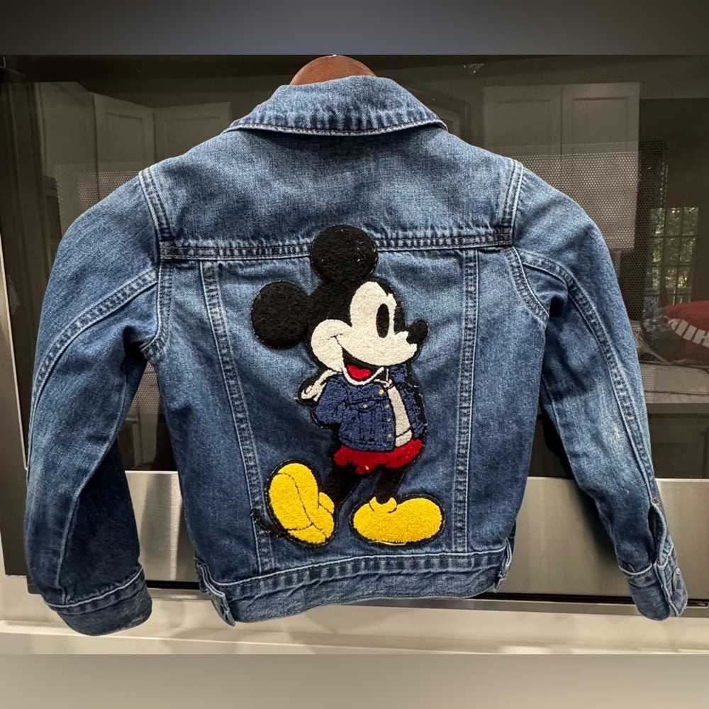 Gap Baby Disney Limited Collab Children’s Disney Denim Jacket Size 5